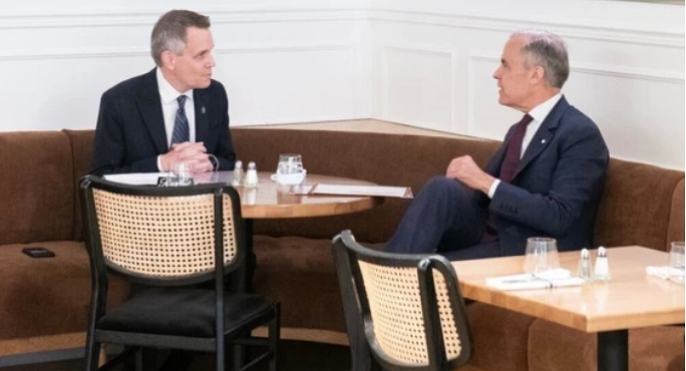 mayor meets with premier